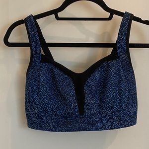 Lululemon Ta Ta Tamer